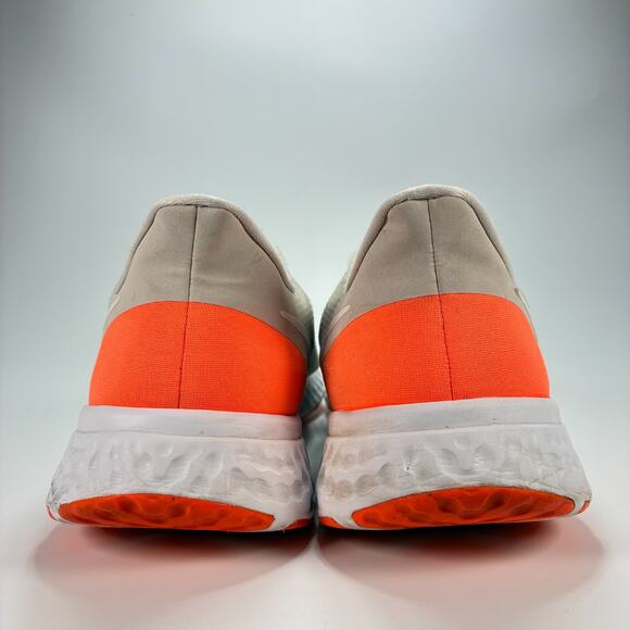 Nike Revolution 5 Light Gray Orange Lace Up Running Shoes BQ3204-006 Men’s Sz 14 - Picture 5 of 11